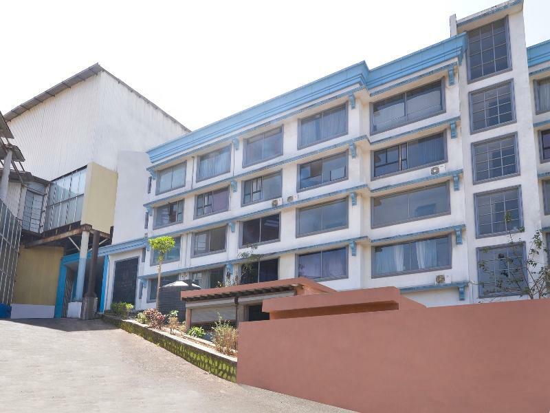 Townhouse Royal Palms Bombay
